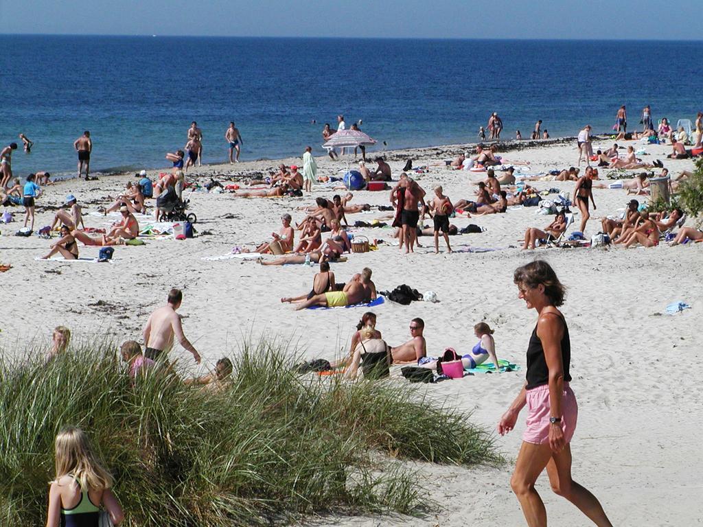 Nordskoven Strand Camping Rønne Kamer foto